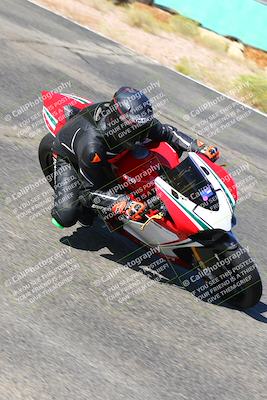 media/Oct-15-2022-TrackXperience (Sat) [[8f70b8b0be]]/Group 2/session 2 turn 3 and 4/